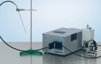 原位電化學質譜（DEMS）與原位電化學紅外光譜應用于電池材料測試